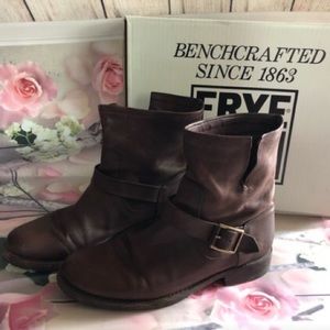 Frye Natalie Short Boots Size 10 hardly worn